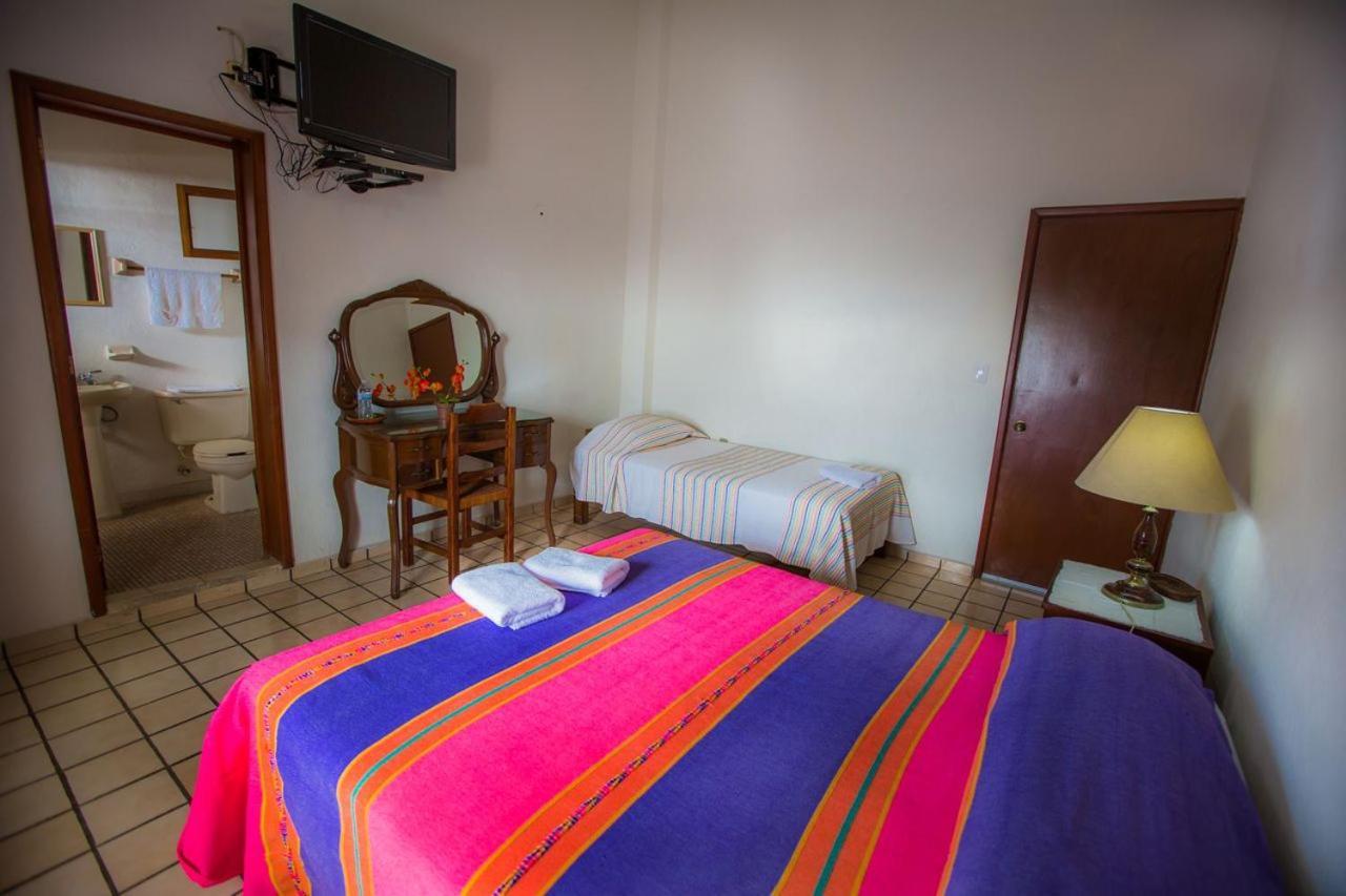 Hostal La Parroquia En Comala エクステリア 写真